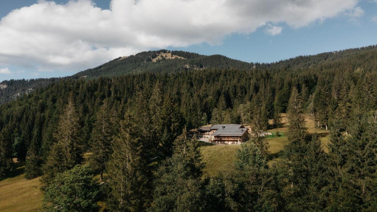 Die Suttenhuette Rotta Buitenkant foto