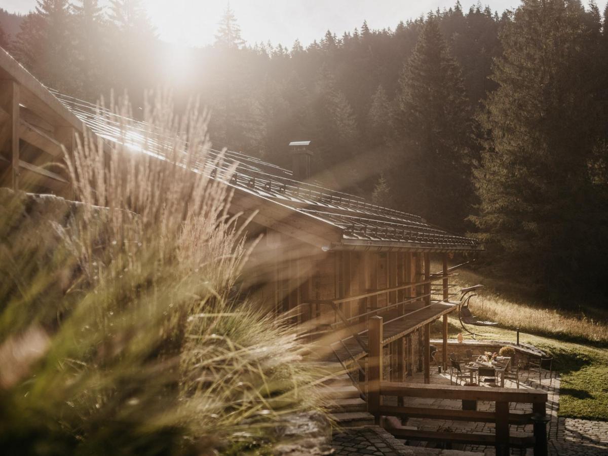 Die Suttenhuette Rotta Buitenkant foto